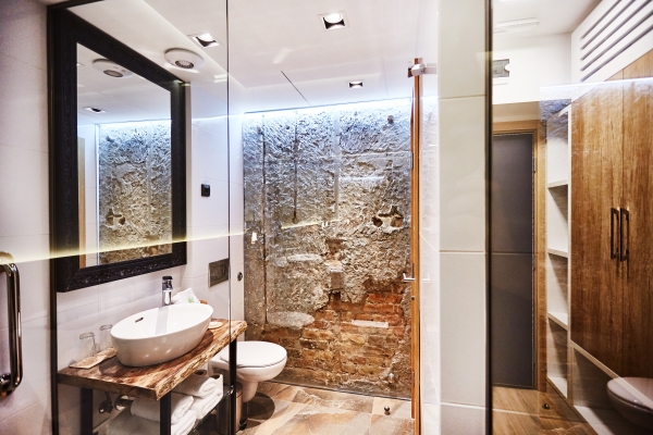 Hotel ONE LUXURY SUITES (Belgrado)